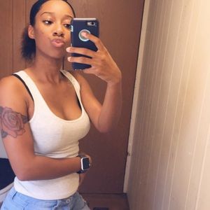 Meet your Posher, Jackie